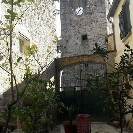 Studio Du Clocher Rigarda المظهر الخارجي الصورة
